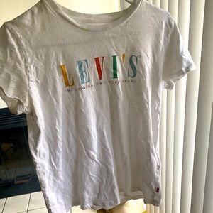 Levi’s 90’s t-shirt